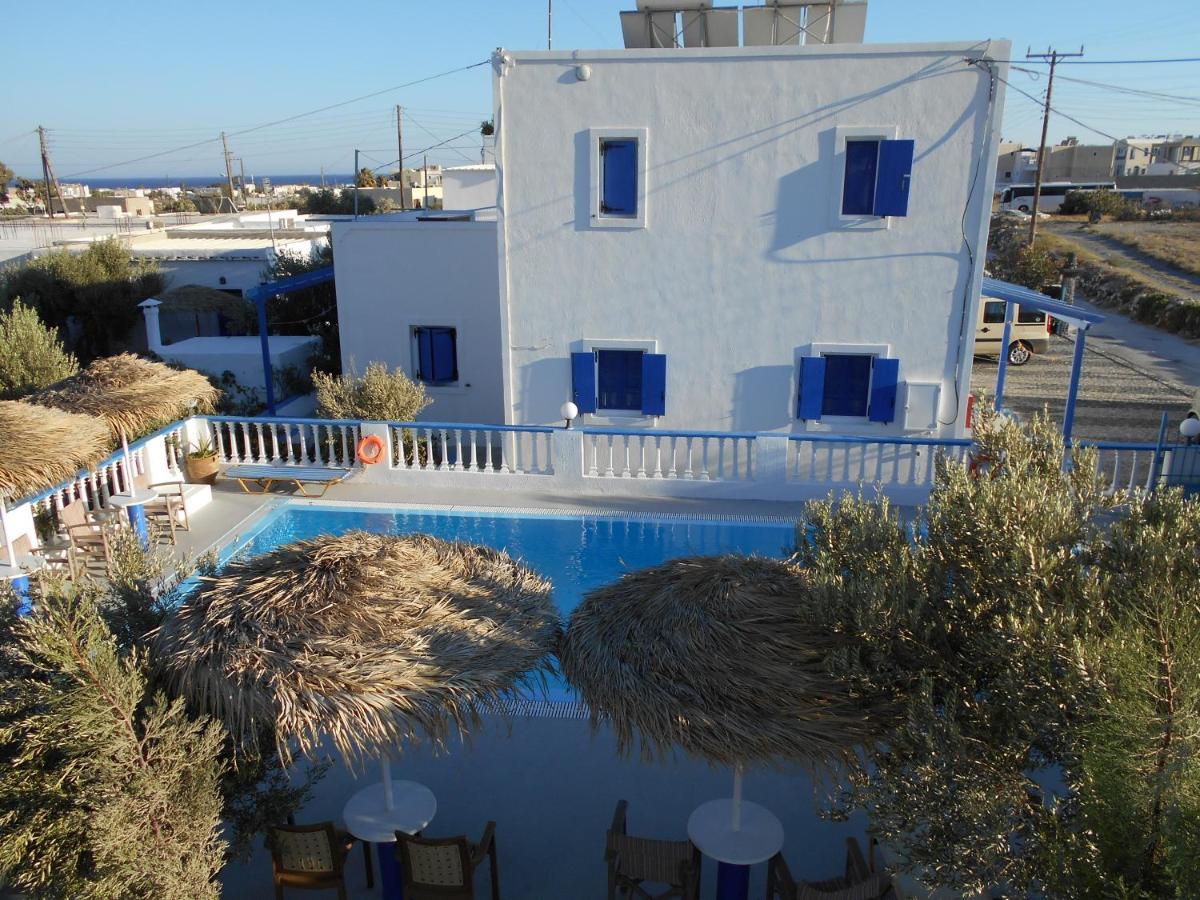 Studios Apartments Kapetanios Perissa  Exterior photo
