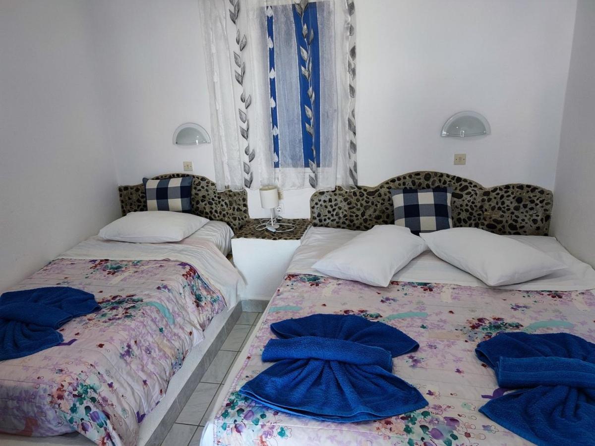 Studios Apartments Kapetanios Perissa  Exterior photo
