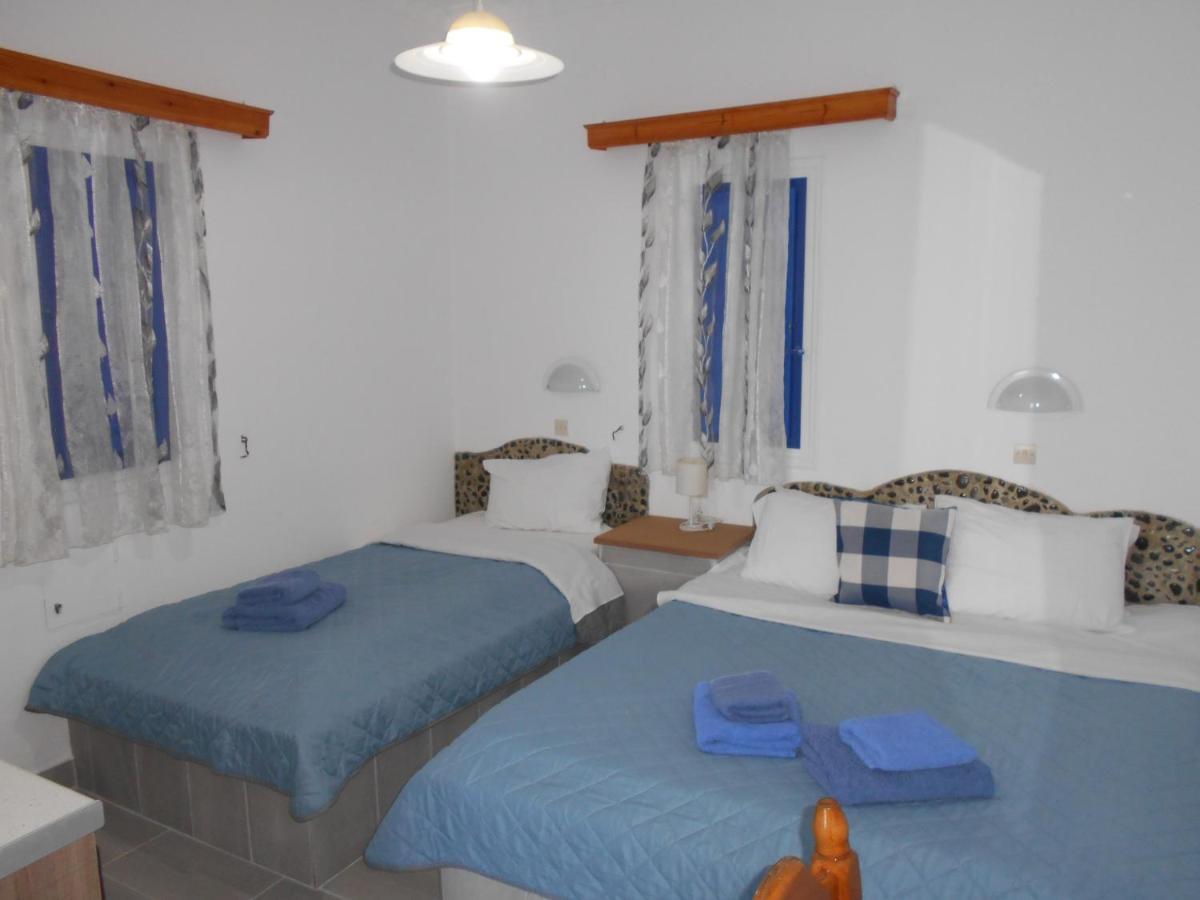 Studios Apartments Kapetanios Perissa  Exterior photo